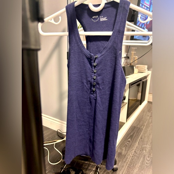Extra small navy blue button up aerie tank top - Picture 1 of 2